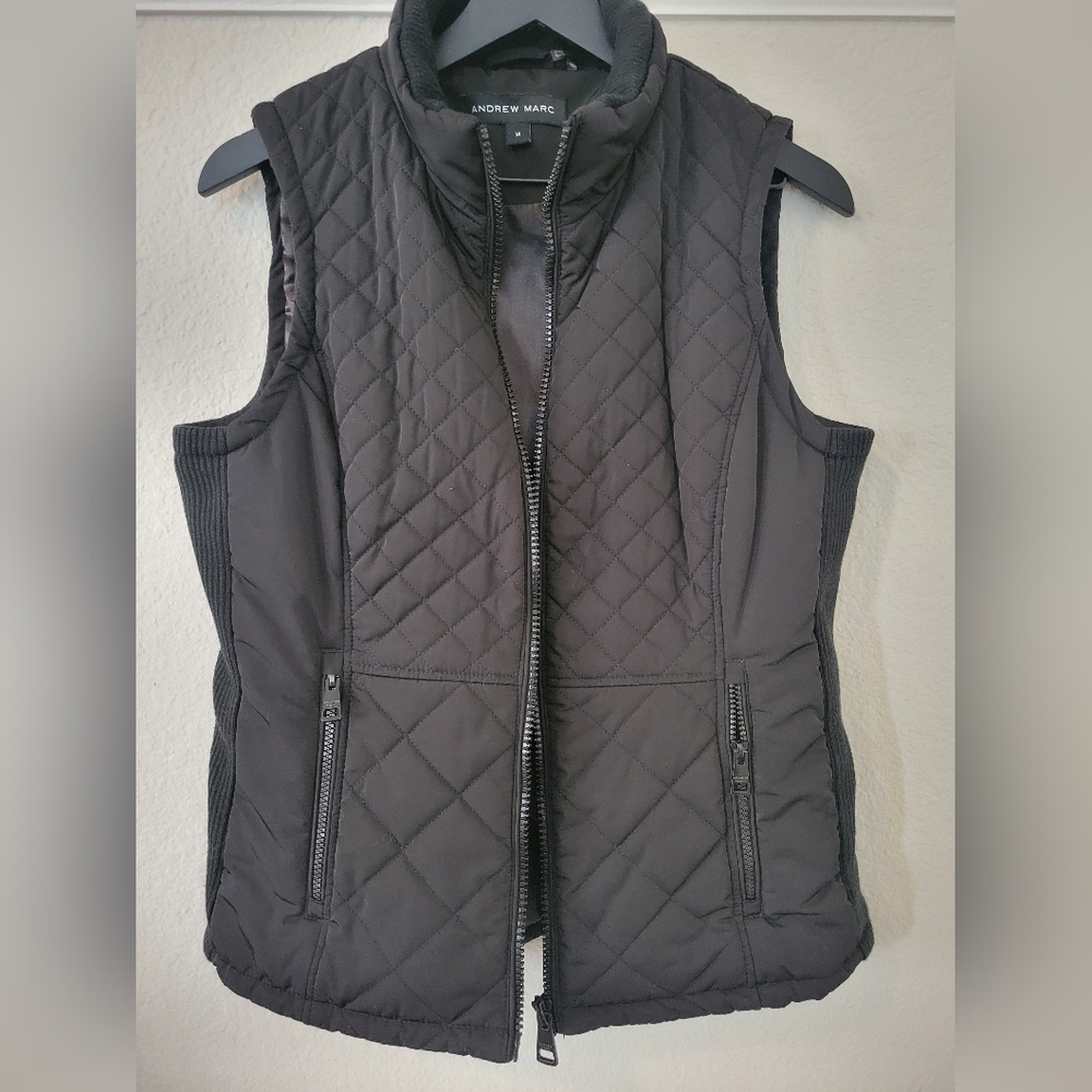 Andrew Marc Black Puffer Vest M